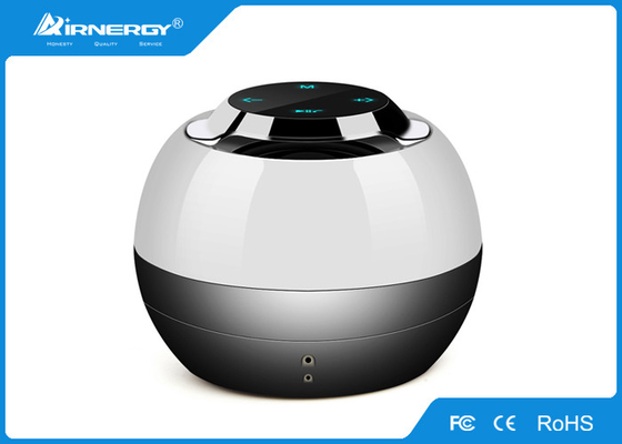 Multi - Subwoofer sem fio de Bluetooth da função mini com luz instantânea de 7 cores